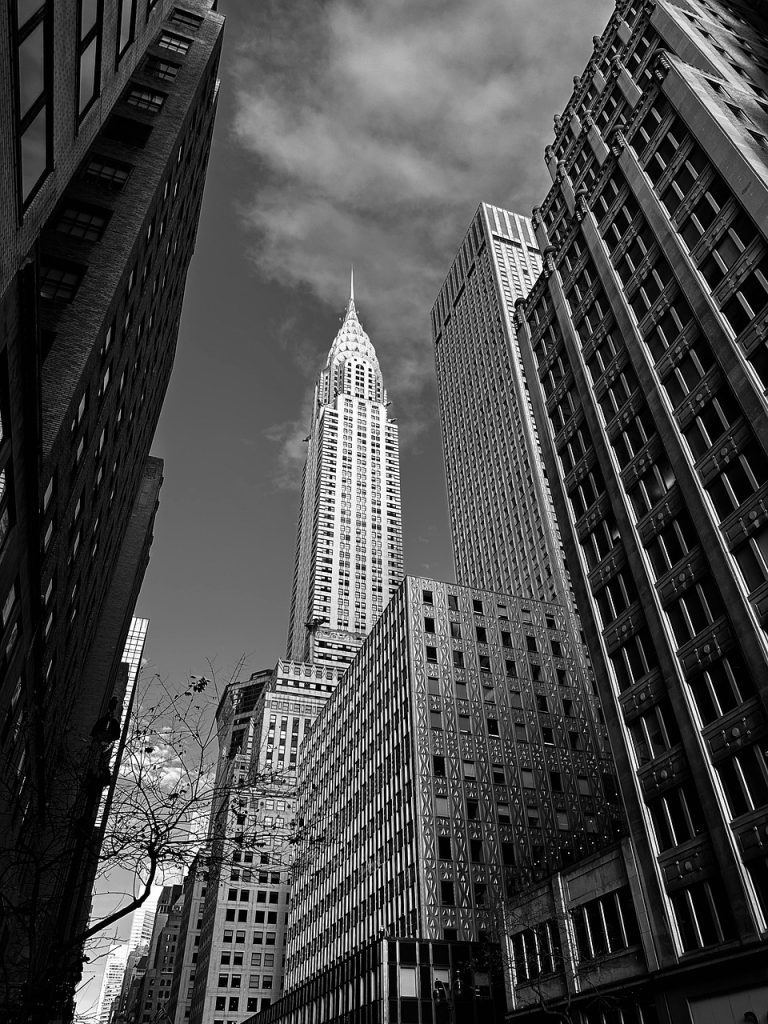 building, skyscraper, chrysler building, architecture, city, new york, black and white